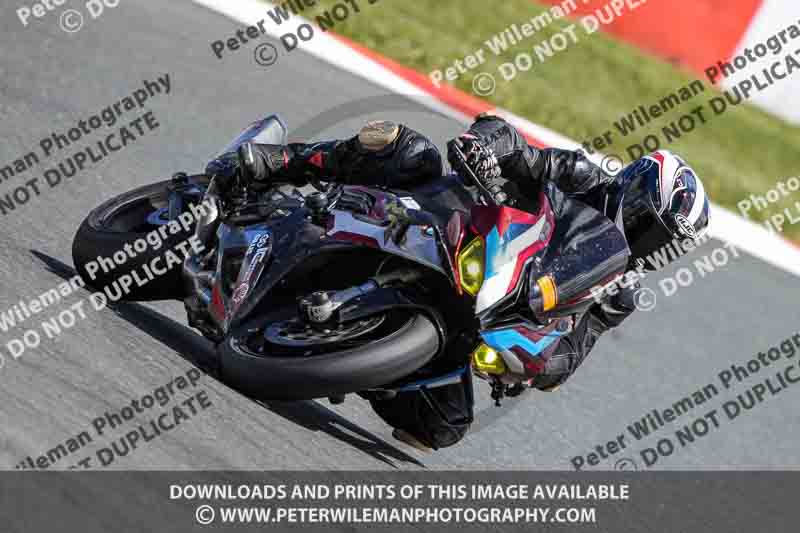 cadwell no limits trackday;cadwell park;cadwell park photographs;cadwell trackday photographs;enduro digital images;event digital images;eventdigitalimages;navarra;no limits trackdays;peter wileman photography;racing digital images;trackday digital images;trackday photos